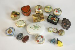 A collection of nineteen pill and trinket boxes, including seven Halcyon Days enamel boxes, two