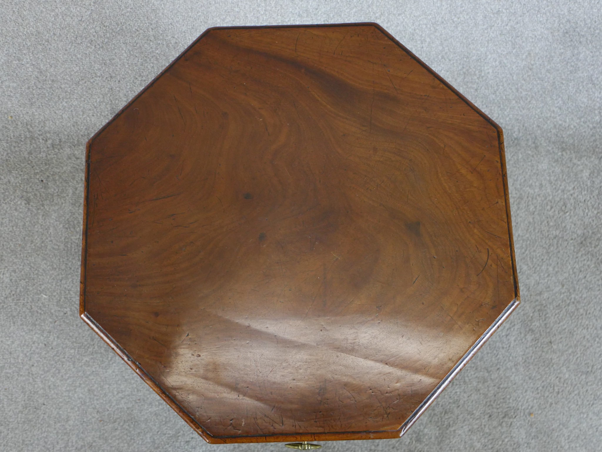 A George III mahogany and brass mounted octagonal wine cooler, raised on tapering supports - Image 3 of 5