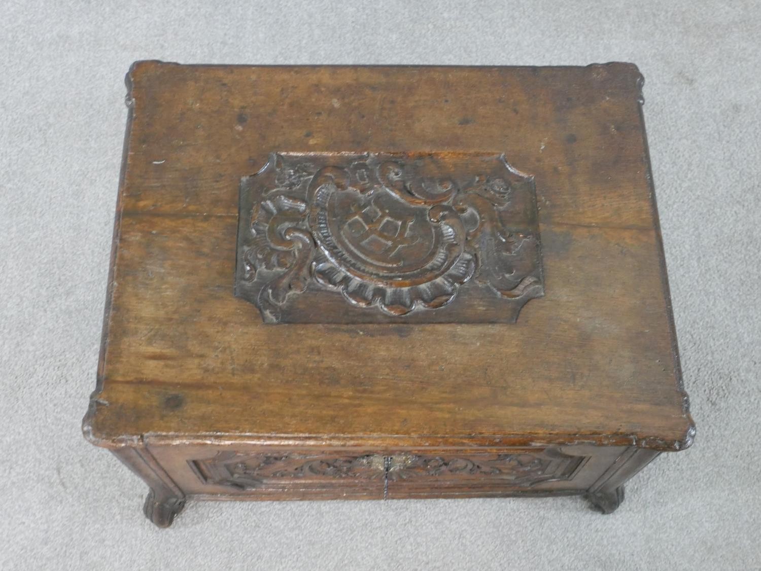 A late 18th/early 19th century carved oak twin handled rectangular box, possible bible box, raised - Image 2 of 7