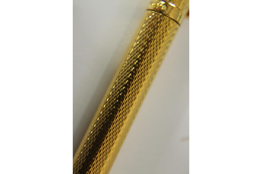 A mid 20th century boxed gold plated Dunhill rollerball pen. H.6 W.17.5 D.4cm. (box) - Image 6 of 10