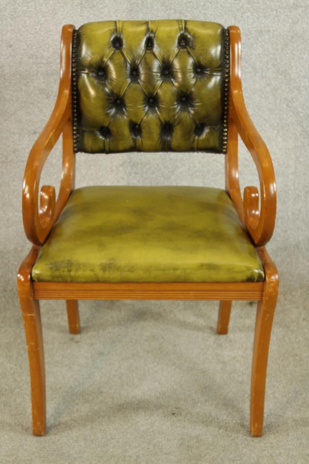A set of six Yew wood Regency style button/quilted backed dining chairs comprised of four singles - Image 9 of 13