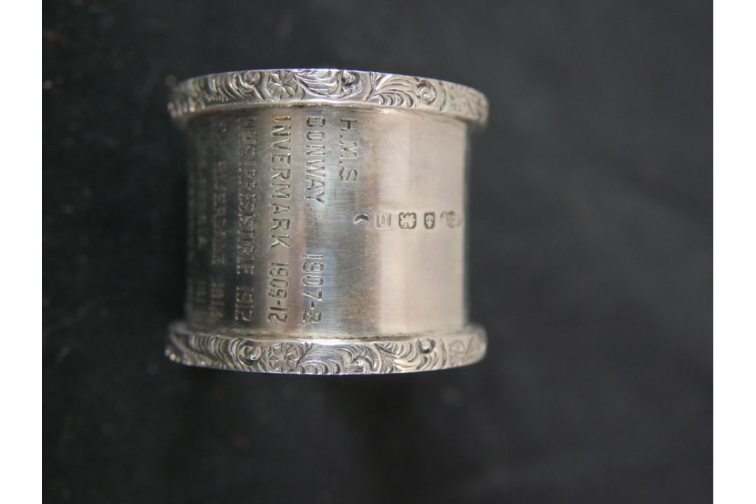 Seven assorted hallmarked silver napkin rings to include Coopers Brothers, Sheffield 1974; Joseph - Image 2 of 11