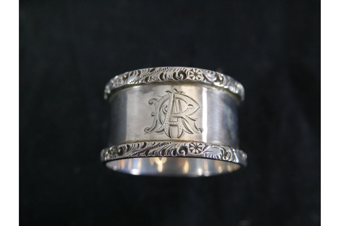 Seven assorted hallmarked silver napkin rings to include Coopers Brothers, Sheffield 1974; Joseph - Image 8 of 11