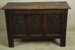Coffer, early 18th century oak. H.75 W.116 D.50cm.