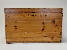 Coffer, Victorian pine. H.49 W.76.5 D.45.5 cm