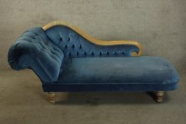 Chaise Longue, beech framed Victorian style. H.78 W.170cm.