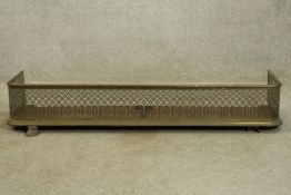 Fireguard, 19th century brass. L.123cm.
