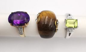 Three 20th century 9 carat gold gem-set rings, a tigers eye and diamond bombe cocktail ring, an