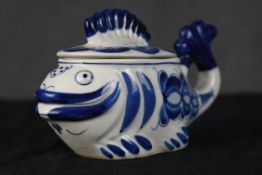 Gzhel fish trinket box. Stamped on the bottom 'Made in Russia'. H.11 W.20 D.9 cm.