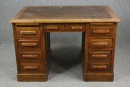 Pedestal desk, 19th century oak. H.76 W.120 D.80cm.