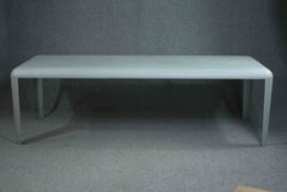 Dining table, contemporary Porro in metal. H.73 W.232 D.84cm.