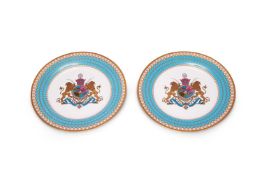 A PAIR OF SPODE PORCELAIN PLATES FOR THE PERSIAN MARKET