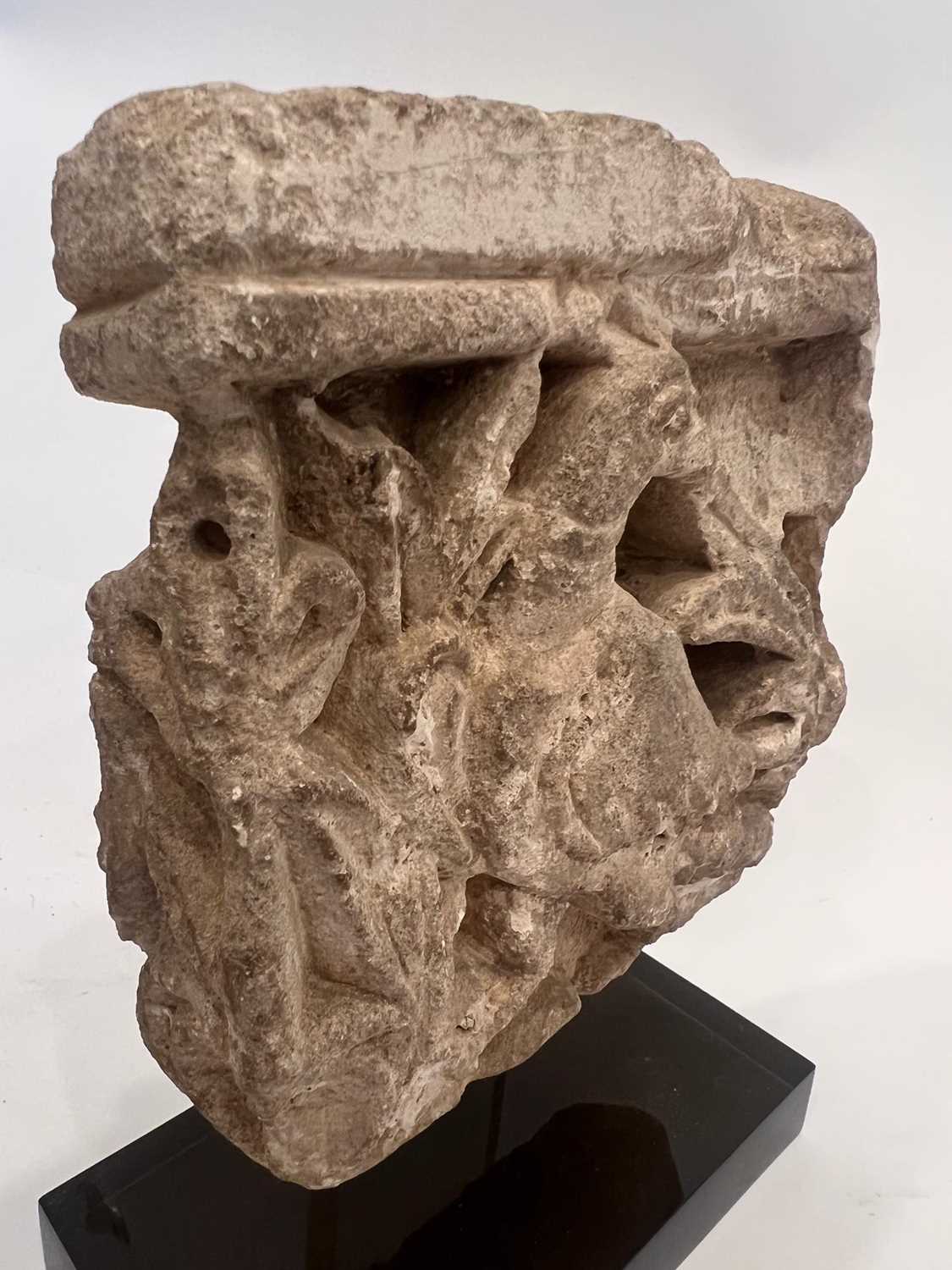 ITALO-ISLAMIC: A CARVED STONE RELIEF FRAGMENT, PROBABLY SICULO ARABIC 12TH CENTURY - Image 4 of 9