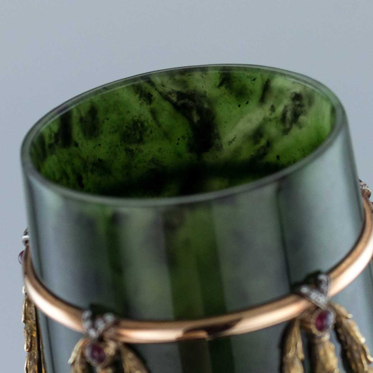 A PAIR 14K GOLD, NEPHRITE, DIAMOND AND RUBY ENCRUSTED VASES IN THE STYLE OF FABERGE - Image 25 of 28