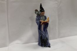 A ROYAL DOULTON FIGURINE 'THE WIZARD' HN 2877