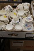 A TRAY OF ASSORTED TEA AND COFFEE WARE TO INCLUDE COPELAND EXAMPLES