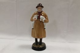 A ROYAL DOULTON FIGURINE 'LAMBING TIME' HN1890