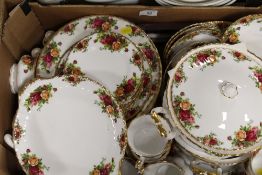 A TRAY OF ROYAL ALBERT OLD COUNTRY ROSES TEA AND DINNERWARE