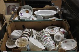 TWO TRAYS OF CERAMICS TO INCLUDE ROYAL WORCESTER EVESHAM (TRAYS NOT INCLUDED)