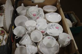 A TRAY OF TEA AND DINNERWARE TO INCLUDE ROYAL ALBERT (TRAY NOT INCLUDED)