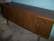 A RETRO DRINKS CABINET