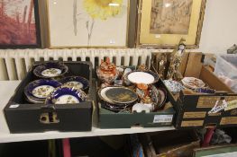 THREE TRAYS OF ASSORTED CERAMICS TO INCLUDE ORIENTAL FIGURES (TRAYS NOT INCLUDED)