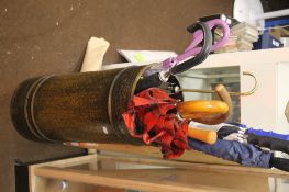 A STICKSTAND TOGETHER WITH A QUANTITY OF UMBRELLAS