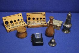 A BOX OF COLLECTABLES TO INCLUDE 2 SETS OF WEIGHTS, A SONY CASETTE PLAYER ETC