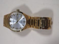 A GENTS ACCURIST WR50 WRISTWATCH