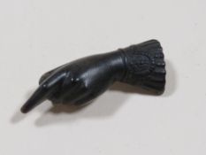 A VICTORIAN STYLE JET BROOCH