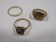 THREE UNMARKED YELLOW METAL RINGS, APPROX COMBINED WEIGHT 8g