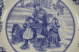 A SELECTION OF CABINET PLATED TO INC SPODE, ROYAL DOULTON ETC (8)