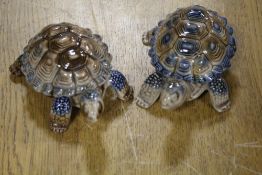 A TRAY OF ASSORTED CERAMICS AND COLLECTABLES ETC TO INCLUDE BESWICK WARE, WADE, WEDGWOOD