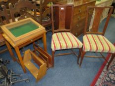 A PAIR OF OAK CHAIRS, SCHOOL DESK, TWO BOOK RACKS AND DISPLAY CABINET (6)