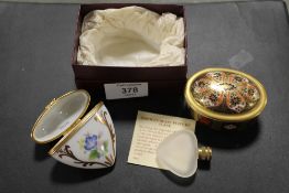 A ROYAL CROWN DERBY 1128 TRINKET TOGETHER WITH A LIMOGES PORCELAIN HEART SHAPED TRINKET CONTAINING