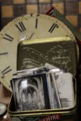 A TRAY OF ASSORTED COLLECTABLES TO INCLUDE A CHESS ET AND BOARD, VINTAGE POSTCARDS, WALL CLOCK ETC