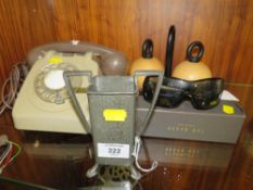 A SELECTION OF COLLECTIBLES TO INC A TWIN HANDLED PEWTER VASE, TED BAKER SUNGLASSES, RETRO PHONE