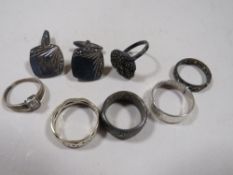 A SELECTION OF SILVER RINGS TOGETHER WITH A PAIR OF HALLMARKED SILVER CUFFLINKS