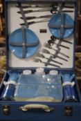 A VINTAGE BREXTON CASED PICNIC SET IN ORIGINAL BOX