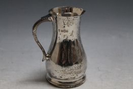 A SLENDER HALLMARKED SILVER CREAM JUG BY THOMAS BRADBURY & SON LTD - SHEFFIELD 1926, approx weight
