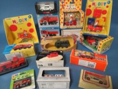 FIFTEEN MIXED MAKE BOXED DIE CAST / PLASTIC VEHICLES, to include four Corgi Noddy car, Corgi Classic