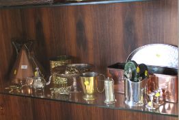 A SHELF OF COPPER AND BRASS WARE TO INCLUDE A LARGE COPPER FUNNEL