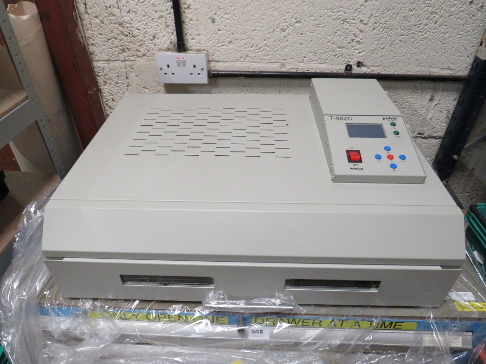 A PUHUI T-962C REFLOW OVEN (240v)