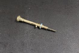 A VICTORIAN EXTENDING PENCIL