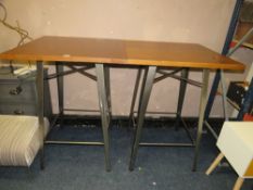 A PAIR OF TALL BISTRO TABLES H-110 CM (2)