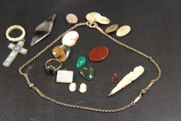 ANTIQUE AND VICTORIAN JEWELLERY ITEMS