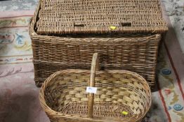 A WICKER HAMPER BASKET TOGETHER WITH A SMALL WICKER BASKET (2)