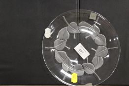 A SMALL RENE LALIQUE PLATE WITH LEAF DESIGN