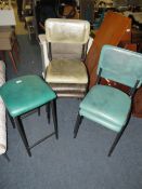 A MODERN TEAL LEATHER LOW STOOL H-68 CM TOGETHER WITH FIVE MODERN ASSORTED LEATHER DINING CHAIRS