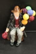 ROYAL DOULTON FIGURE 'THE BALLOON SELLER' HN 1954